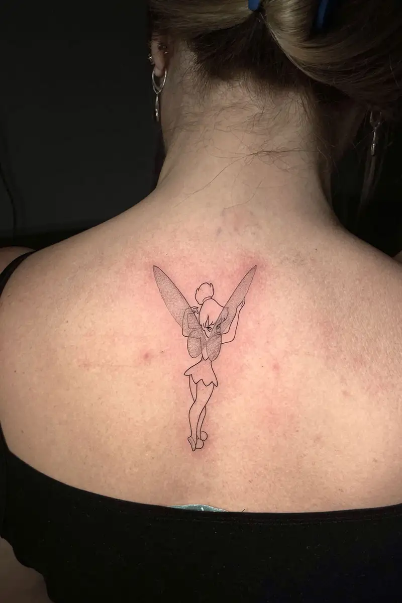 Tatuaje estilo fineline